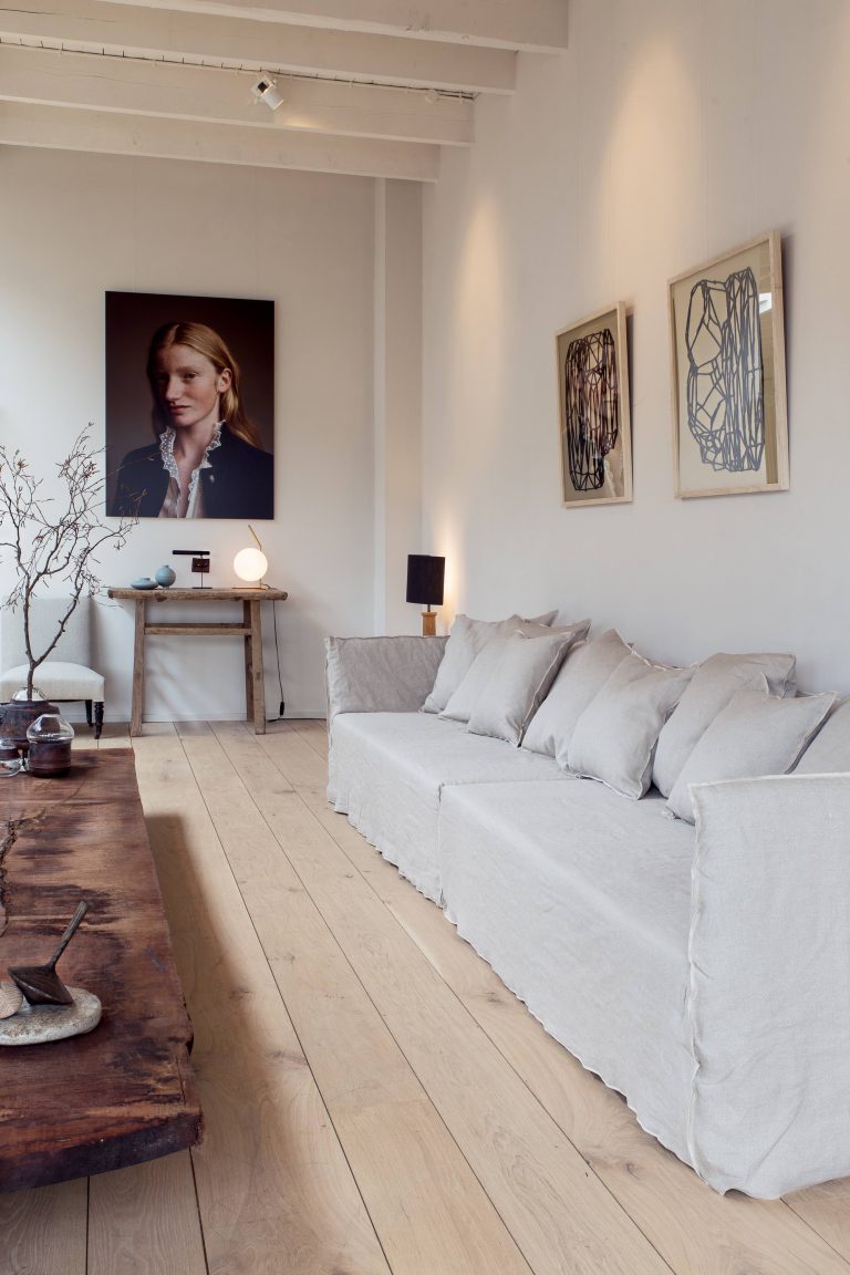 handmade artisan interior decoration interiordesign design sober craftsmanship raw materials interiorstyling contemporary inspiration designer creative minimal minimalism wdstck amsterdam architecture architects art collective atelier Tri of portraits Roos Epson satin dibond photography Maarten Schroder personality simplicity image photographs